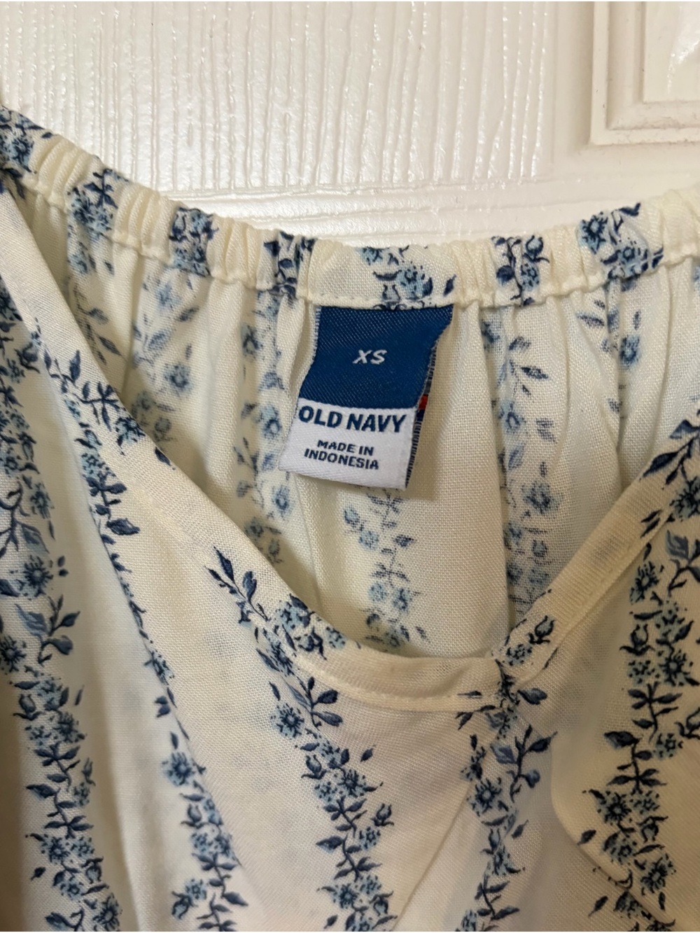 Old Navy Blue floral Midi Dress - Picture 2 of 9